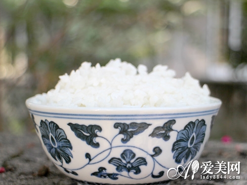  昆布絲蔬菜湯 喝出瘦美人 