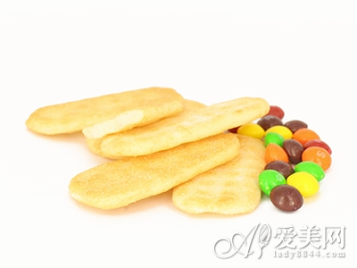  十大排毒食品 巧治便秘消肚腩 