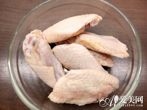 聰明喝水+挑對食材=無毒瘦美人