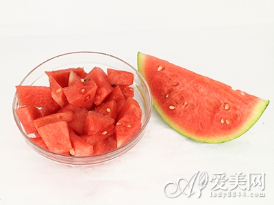 自制減肥茶 消水腫解便秘 