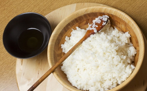 不吃主食只吃菜能瘦嗎 什麼可以代替主食 減肥可以吃主食嗎