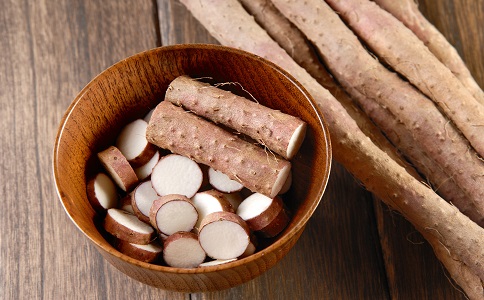 減肥粥:山藥茯苓薏仁粥的做法 山藥茯苓粥的做法 如何自制減肥粥 山藥茯苓薏仁粥的做法