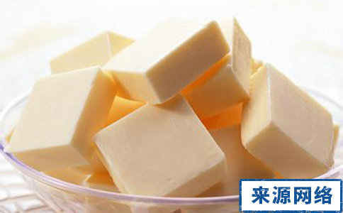 低熱量的消腫減肥食物有哪些 哪些食物能消腫減肥 什麼食物能消腫減肥
