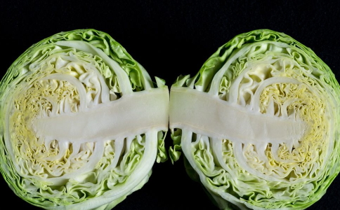 自制減肥湯:香菇高麗菜湯的做法 喝減肥湯可以減肥嗎 喝蔬菜湯減肥的方法 哪些蔬菜湯可以減肥