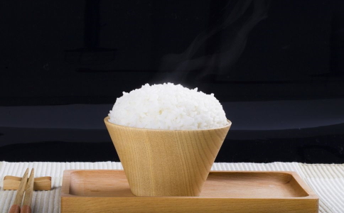 天冷了一直想吃東西怎麼辦 天冷了吃什麼可以減肥 冬季減肥食譜有哪些