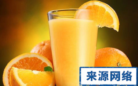 冬季快速減肥有絕招 冬季快速減肥有絕招 多喝果蔬汁幫助分解脂肪 喝果汁能減肥嗎