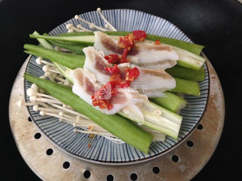 清蒸秋葵金針菇的做法步驟：4