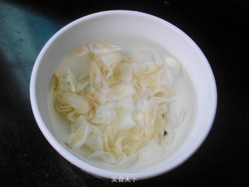 干鮮百合南瓜湯的做法步驟：2