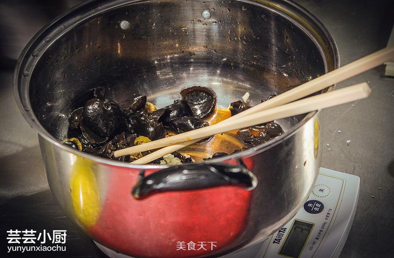 老醋木耳——清腸涼拌菜的做法步驟：2