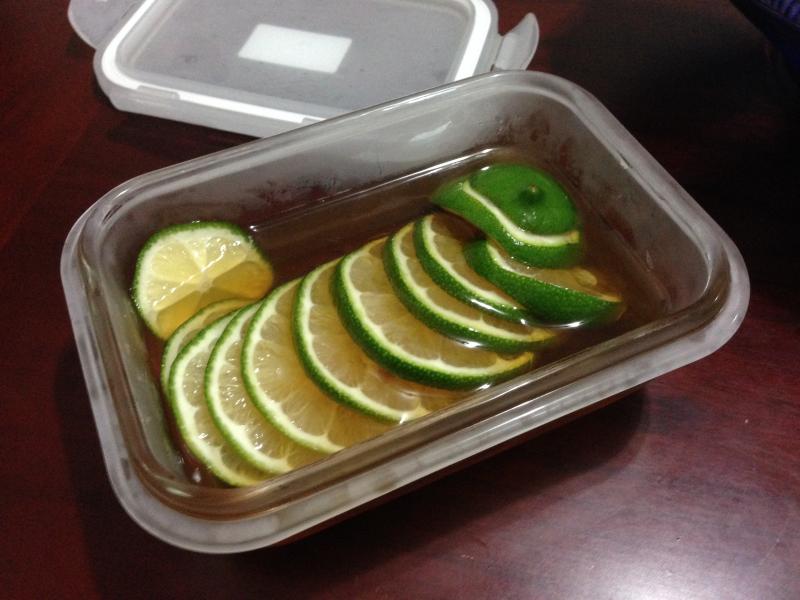 【蜂蜜檸檬水】----去暑減肥美白等多重功效飲品的做法步驟：4