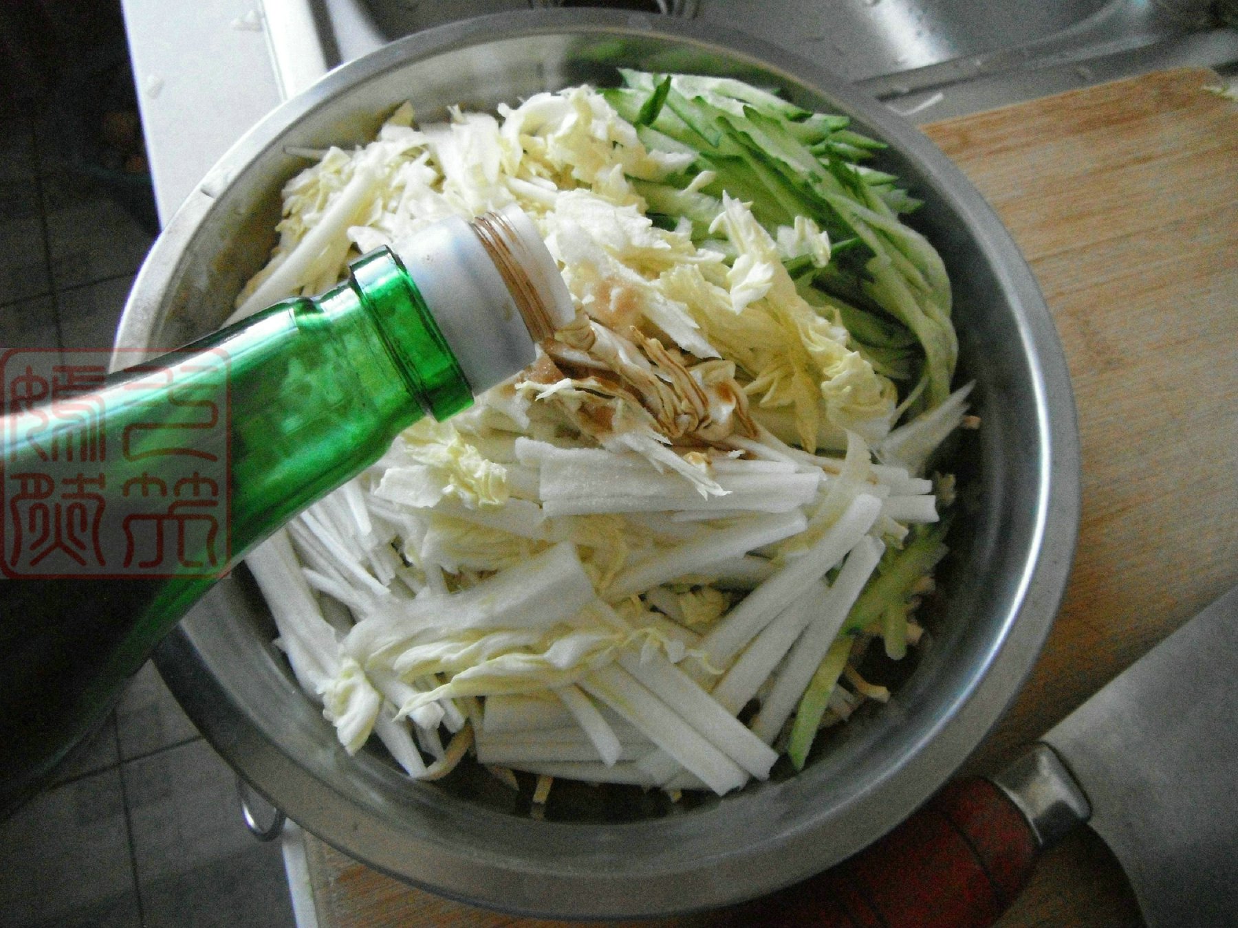 白菜心黃瓜拌豆腐絲的做法步驟：6