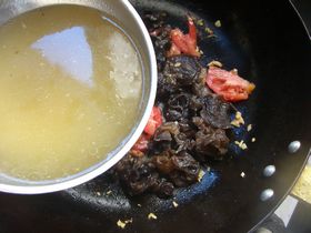 田七木耳湯的做法步驟：4