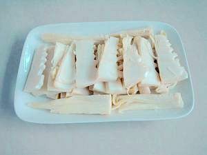 椒香蚝油甜竹筍的做法步驟：3