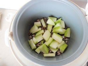電飯鍋版——肉末香菇冬瓜的做法步驟：5