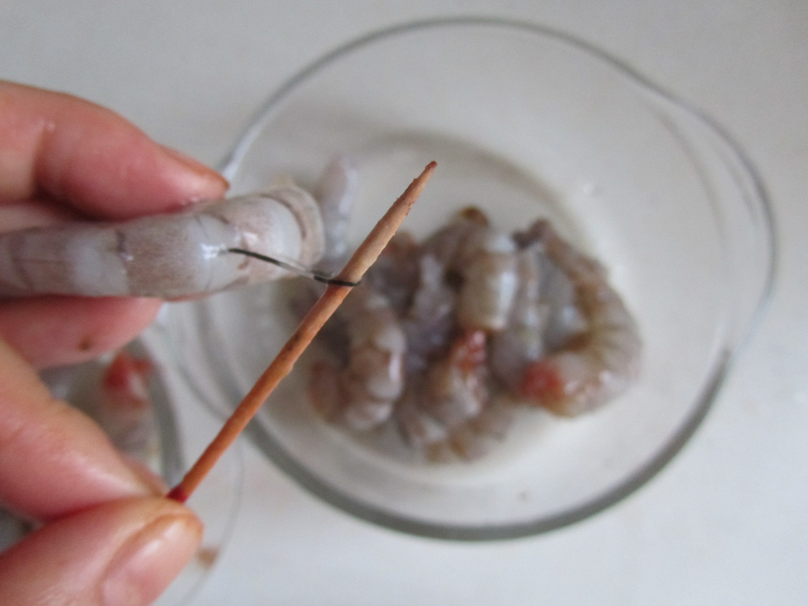 蝦仁蘆筍蟹味菇的做法步驟：1