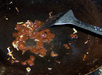 醬爆苦瓜尖椒的做法步驟：8