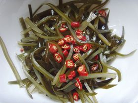蒜香海帶的做法步驟：6