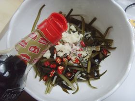 蒜香海帶的做法步驟：9