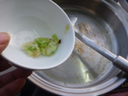 鹹蛋黃南瓜丁的做法步驟：6