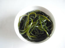 【麻辣海帶絲】----- 不可一日無“菜”的做法步驟：3