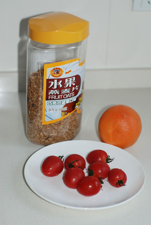 西柚燕麥番茄盞的做法步驟：1