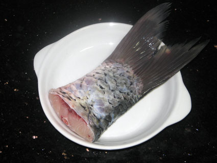 魚尾節瓜湯的做法步驟：2
