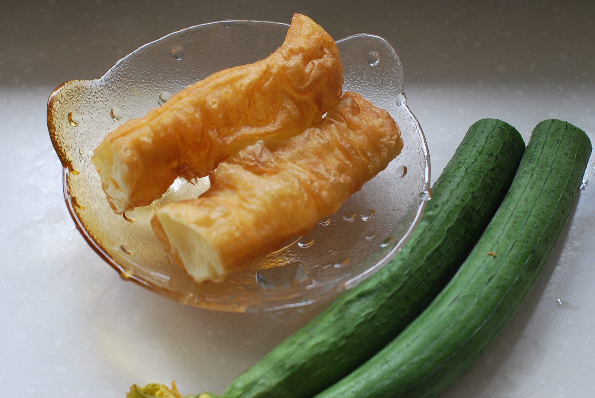 立夏。【絲瓜燴油條】的做法步驟：1