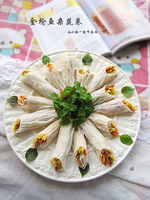 吸人眼球的養顏減肥菜——金槍魚雜蔬卷的做法步驟：12