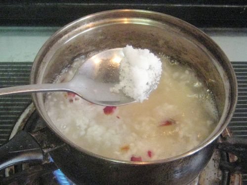 玫瑰花酒釀年糕湯的做法步驟：5