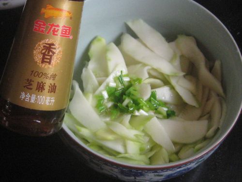 辣油涼拌剝桿菜的做法步驟：7