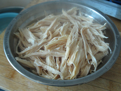 春筍木耳腐竹絲的做法步驟：1