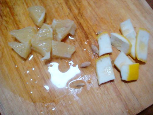 美容養顏——檸檬蘋果汁的做法步驟：2