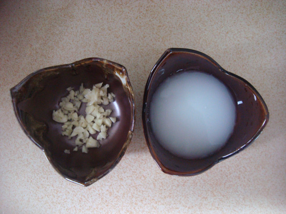 蒜茸羽衣甘藍的做法步驟：2