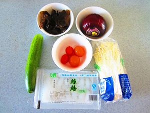 超級爽口的“撈汁涼菜”的做法步驟：1