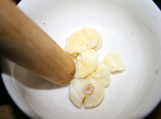 【貪嘴鹦之菠菜大變身，減肥新菜肴】松子菠菜盅的做法步驟：4