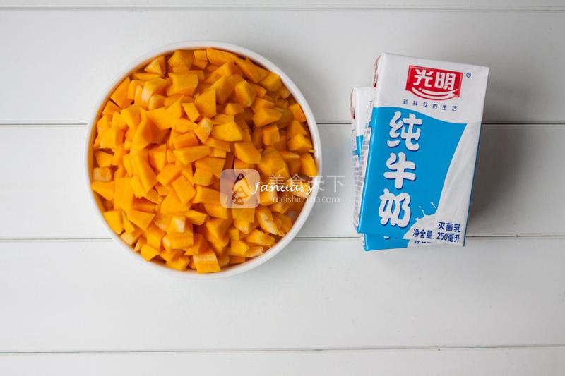 南瓜湯的做法步驟：1