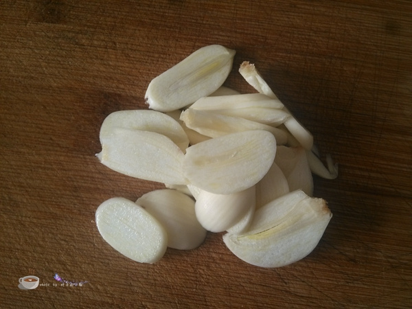 打造五星級家常菜--詳解恰到好處的炝炒圓白菜的做法步驟：6