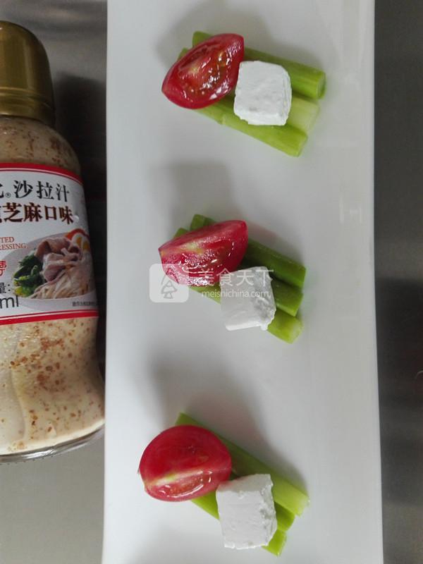 蘆筍奶酪沙拉的做法步驟：6