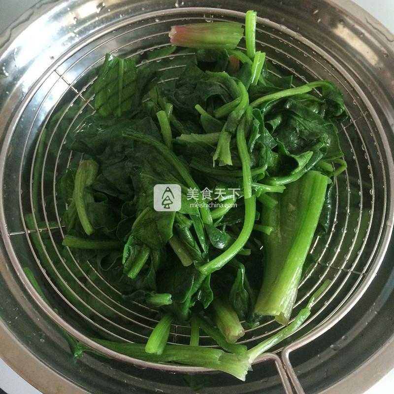芥末拌菠菜的做法步驟：3