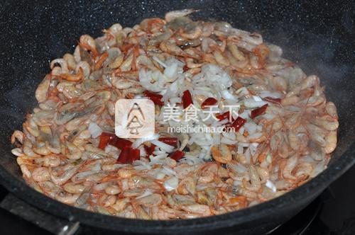韭菜炒河蝦的做法步驟：6