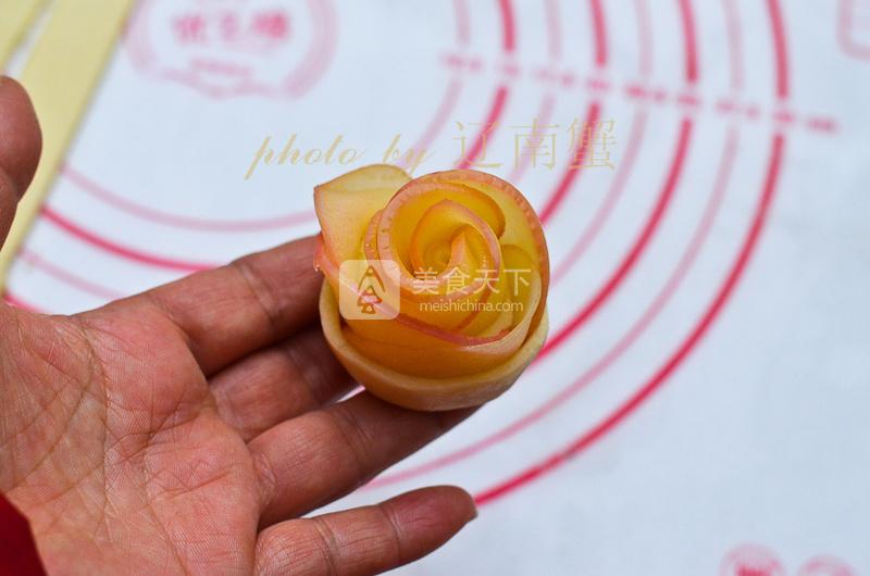 玫瑰蘋果卷的做法步驟：9