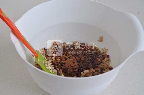 香蕉燕麥球的做法步驟：5