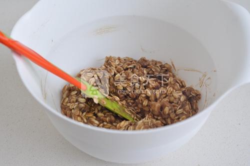 香蕉燕麥球的做法步驟：6