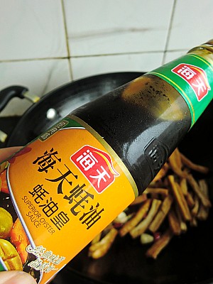 辣味韭菜炒豆干的做法步驟：7