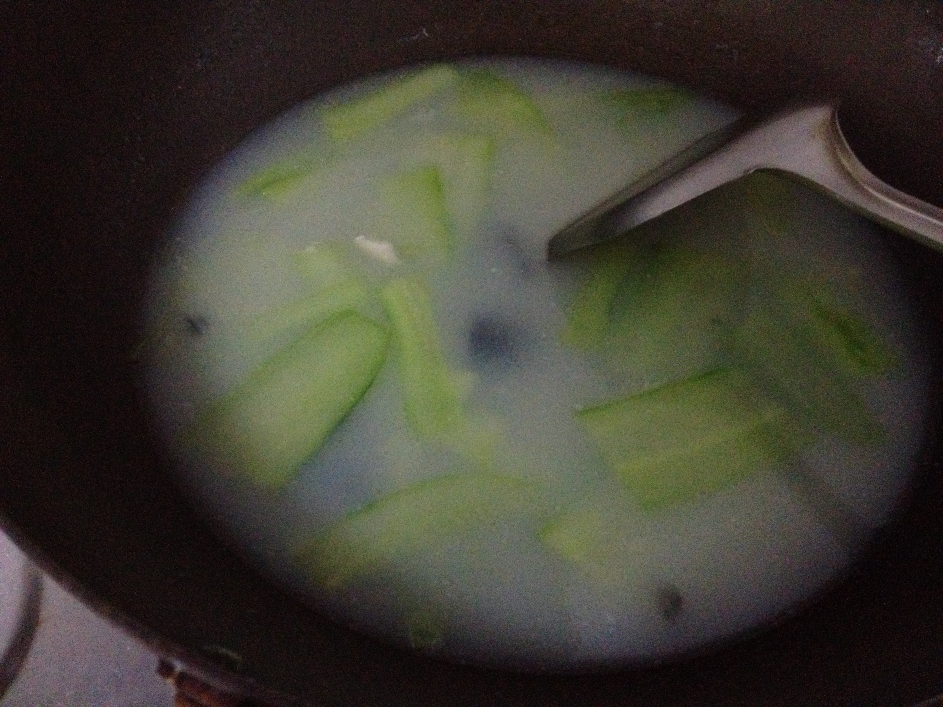 黃瓜皮蛋湯的做法步驟：6