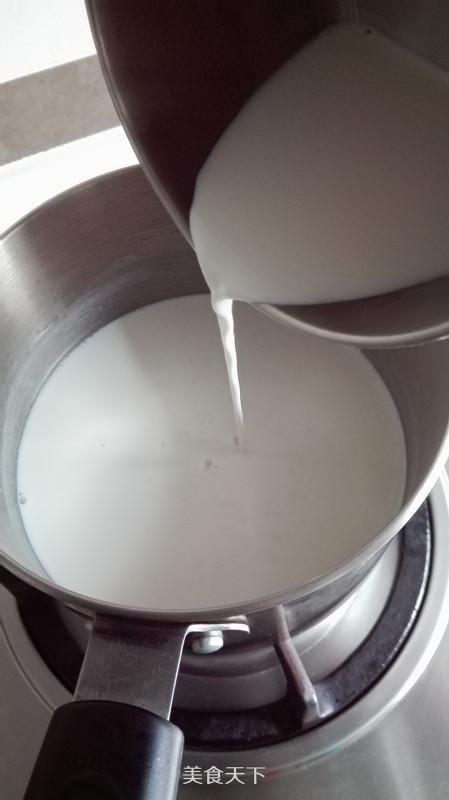 椰絲牛奶涼糕的做法步驟：4