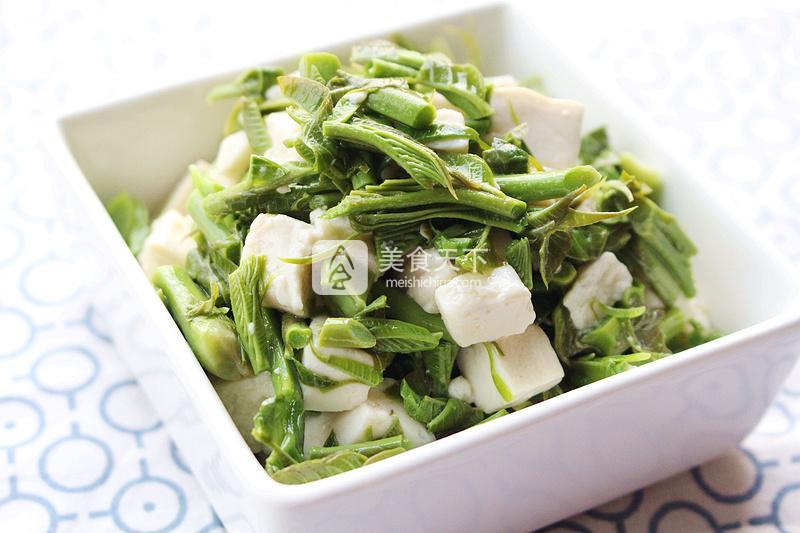 春天的禮物——香椿拌豆腐的做法步驟：12