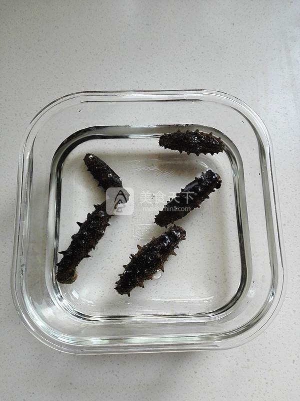 蔥香干貝海參的做法步驟：1
