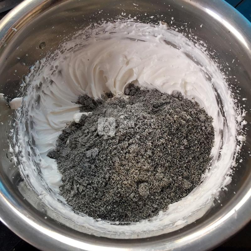 黑芝麻粉馬卡龍的做法步驟：5