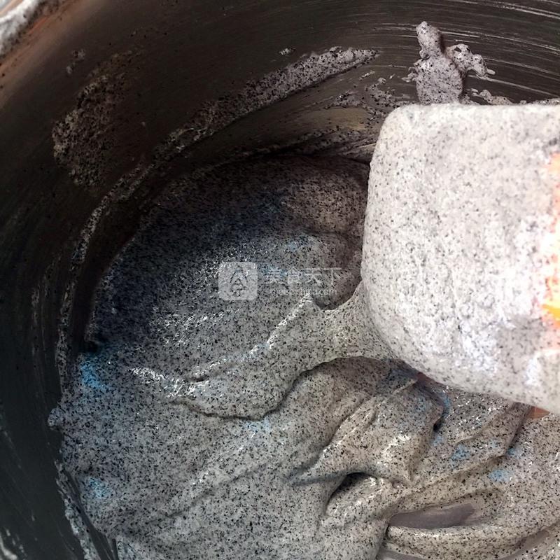 黑芝麻粉馬卡龍的做法步驟：6
